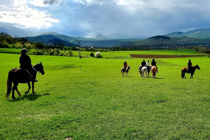 2-Day Horse Riding Tour Along the Debed Canyon