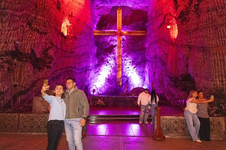 Shared Group Tour to Zipaquirá's Salt Cathedral with Pick up