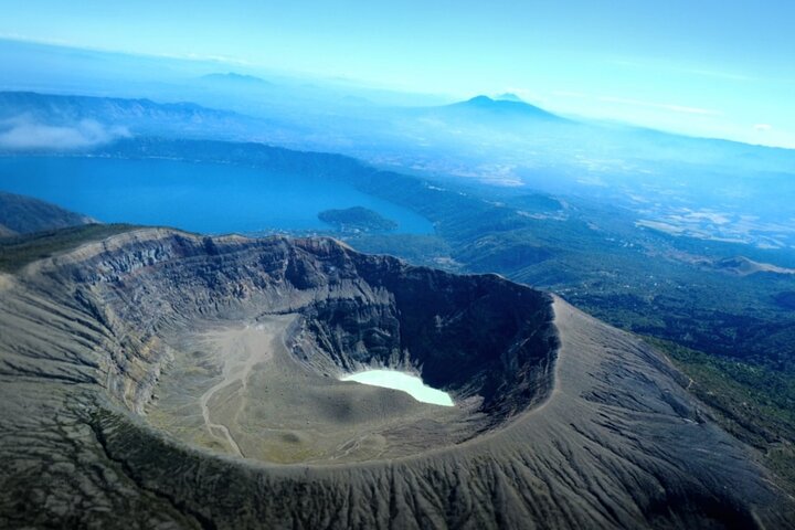 Santa Ana Volcano Hike & Lunch at Coatepeque Lake (Private Tour)
