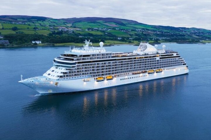 Full Day Guided Tour for Cruise Ship Visitors to Greencastle