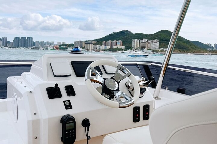 Hainan Sanya Yacht Fun 3 Hour Private Charter