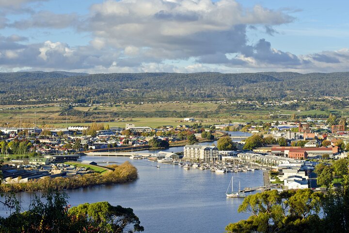 Batman Bridge 4 Hour Lunch Cruise including the Cataract Gorge