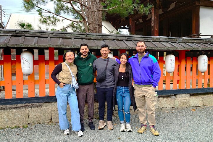 Slow Cycling Tour at Uji's Matcha Green Tea Fields and Heritage