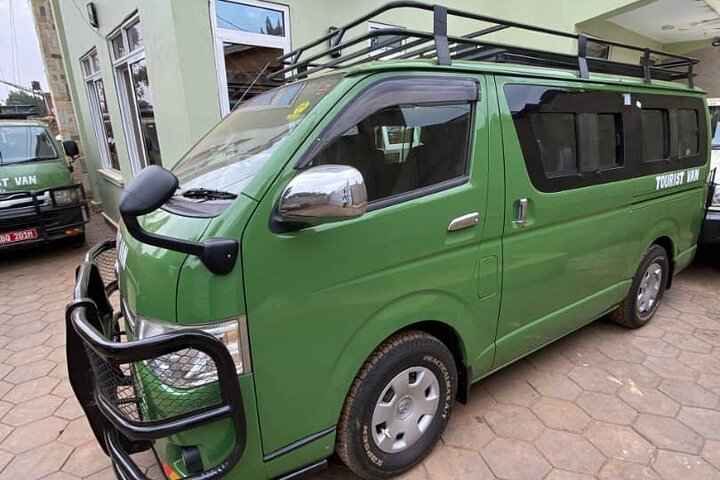 Entebbe Airport Pickup and Drop-off Service