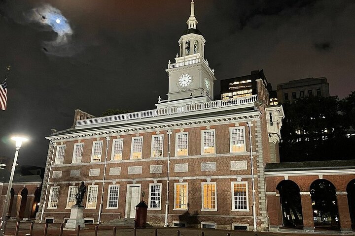 Dark Philly Adult Night Tour