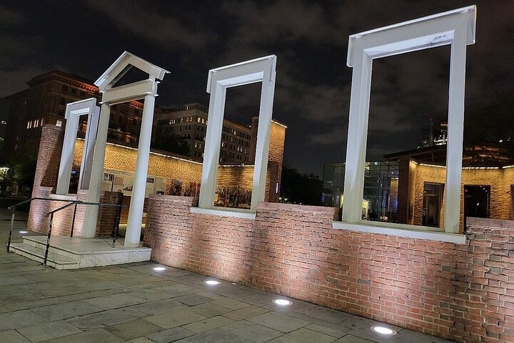 Dark Philly Adult Night Tour