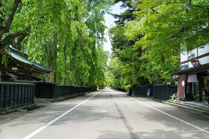 Akita: Kakunodate Samurai District & Residence Tour