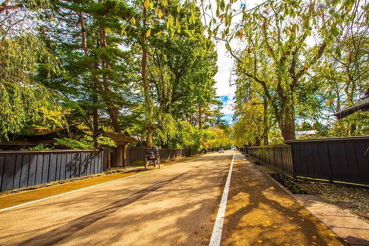 Akita: Kakunodate Samurai District & Residence Tour