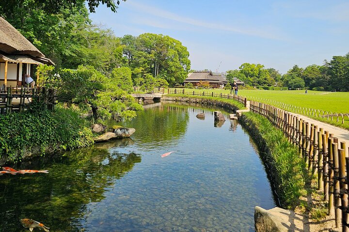 Okayama: Castle & Korakuen Garden Heritage Walk