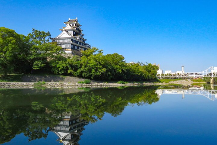 Okayama: Castle & Korakuen Garden Heritage Walk