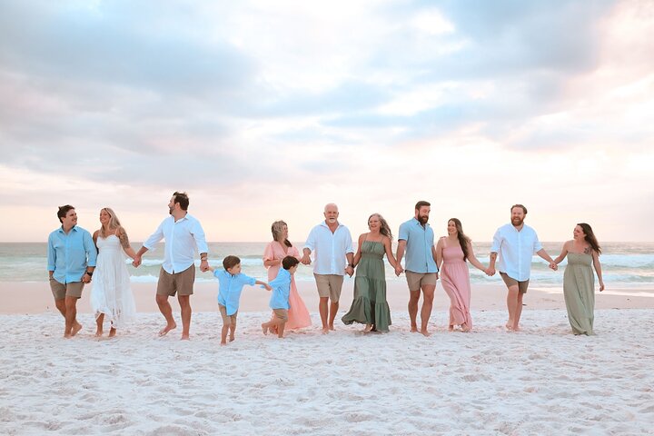 Private Vacation Photoshoot with Photographer in Gulf Shores