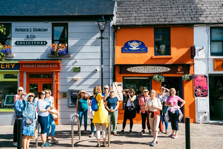 Westport's Wonders: A Fun and Adventurous Walking Tour