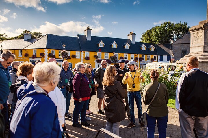 Westport's Wonders: A Fun and Adventurous Walking Tour