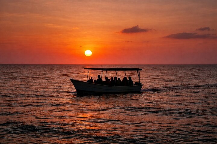Sunset Boat Tour & Bioluminescence Adventure at Los Arcos Islands