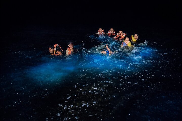 Sunset Boat Tour & Bioluminescence Adventure at Los Arcos Islands