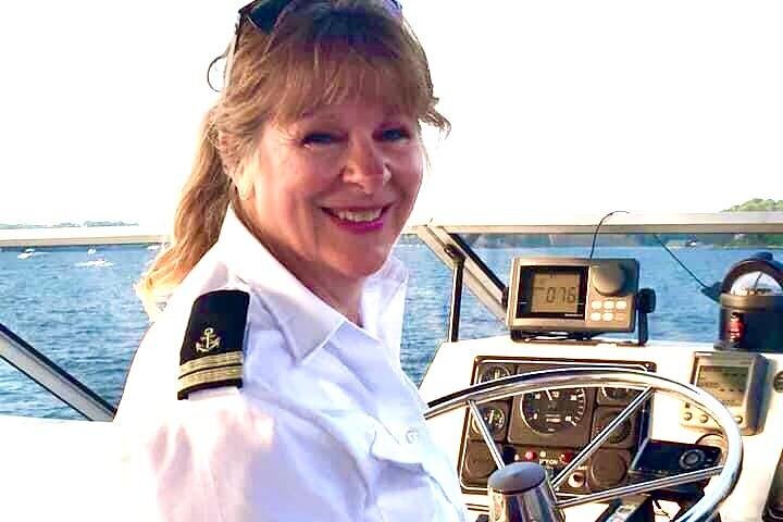 Sunday Fun Cruise on Lake Minnetonka