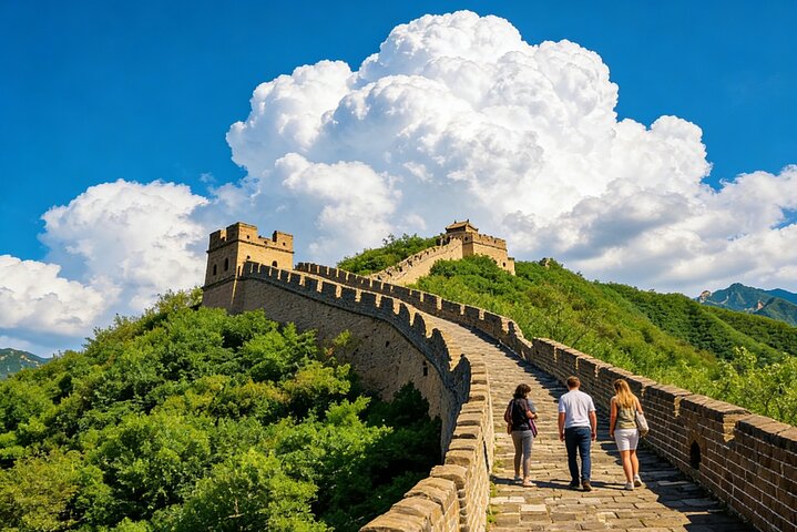 Private Mutianyu Great Wall Tour from Pingyao by Bullet Train (Ends in Beijing)