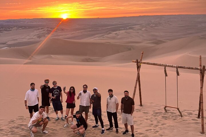From Ica to Huacachina: Buggy and Sandboarding Tour with Sunset
