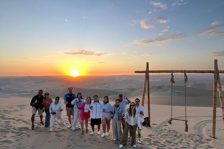 From Ica to Huacachina: Buggy and Sandboarding Tour with Sunset