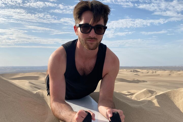 From Ica to Huacachina: Buggy and Sandboarding Tour with Sunset