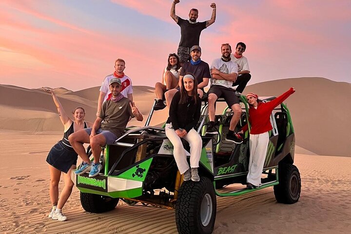 From Ica to Huacachina: Buggy and Sandboarding Tour with Sunset