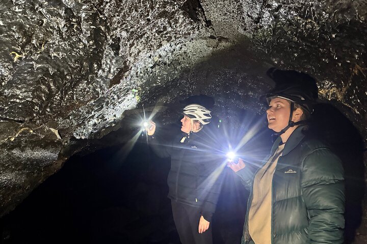 Private Full-Day Mt. Fuji Nature E-Bike Tour with Local Guide