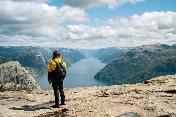 Preikestolen | Pulpit Rock - Hike with an expert guide