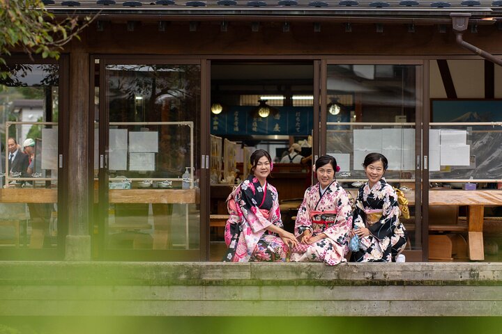 Private Photo Tours Around Mount Fuji Tokyo and Kanagawa
