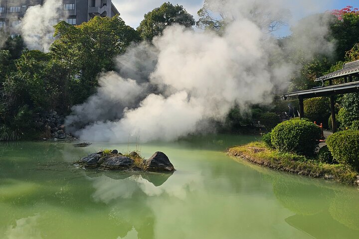 Beppu: Express “Hells” Tour—Top 3 Jigoku Highlights