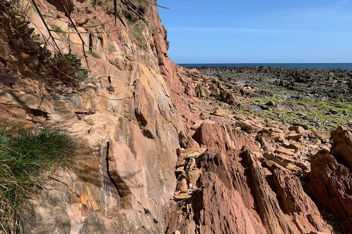 Aberdeen Half Day: Dunnottar Castle & Highland Boundary Geology