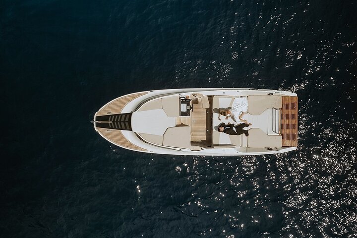 Private Boat Tour in Portofino on board GreenBoat
