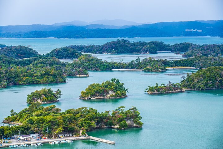 Matsushima: Scenic Bay Walk & Historic Temple Discovery
