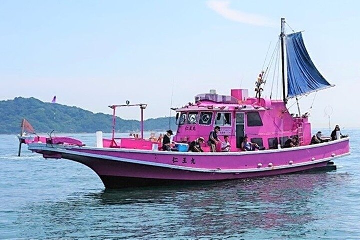 A Sea Fishing Experience in the Ocean Closest to Overseas