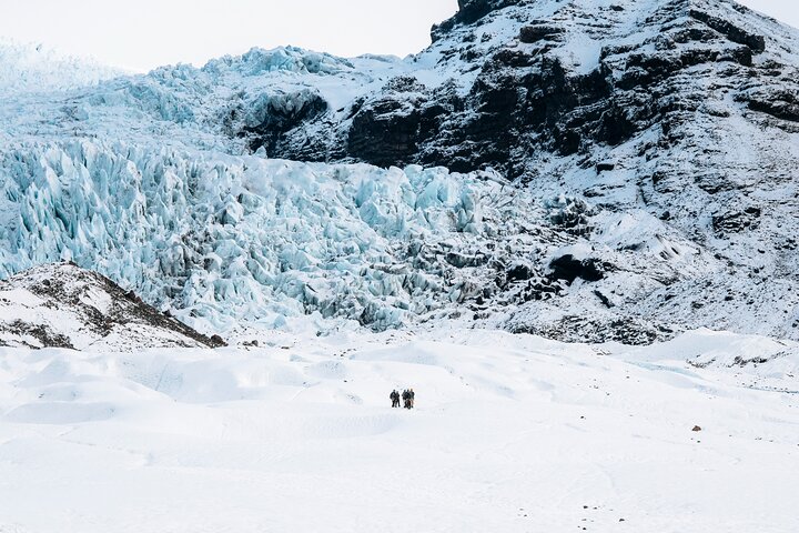 Glacier Xtreme: Vatnajökull Ice Climbing + Hike from Skaftafell