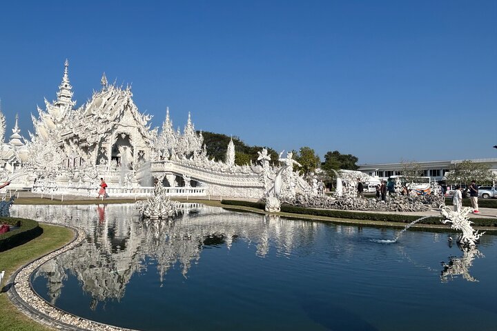 ChiangRai Guided 7 Major Sites+Buffet Lunch #All ticket included
