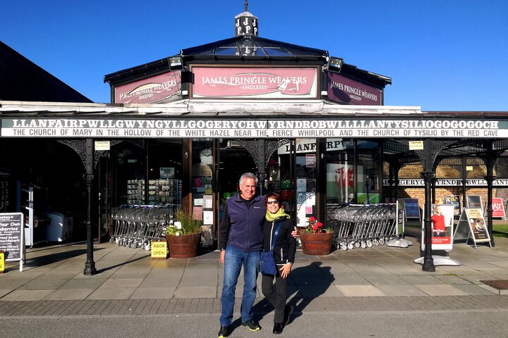 Explore Anglesey and Snowdonia Private Day Tour