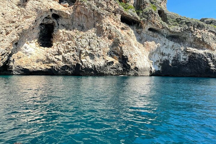 3 Hours Group Boat Tour to the Caves of Santa Maria di Leuca