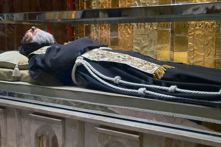 San Giovanni Rotondo private guide: amazing spiritual experience with St. Pio