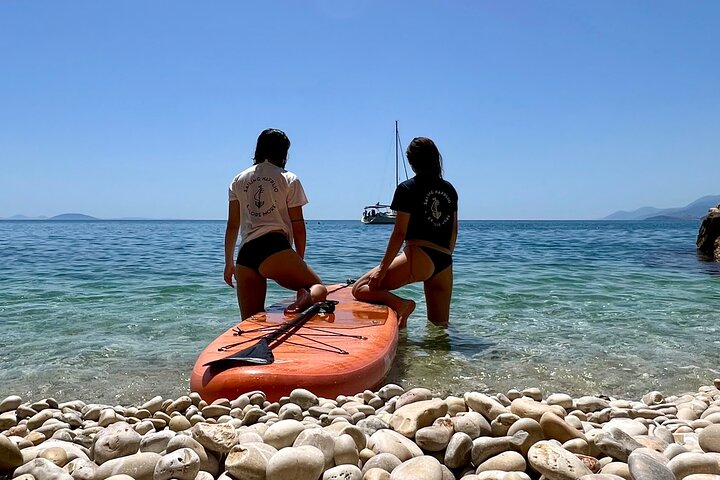 Nafplio Private Sailing Half-Day Cruise with Local Snacks