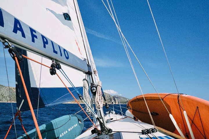 Nafplio Private Sailing Half-Day Cruise with Local Snacks