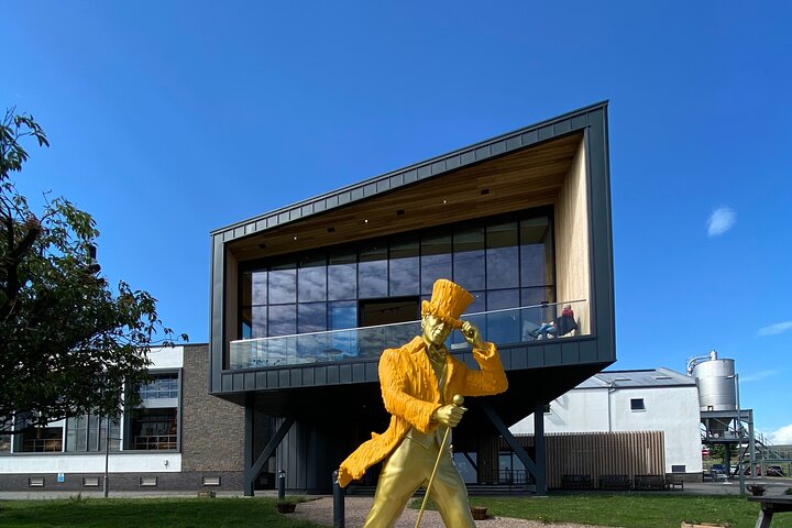 Private Highland Whisky Tour including 10+ Single Malt Tastings