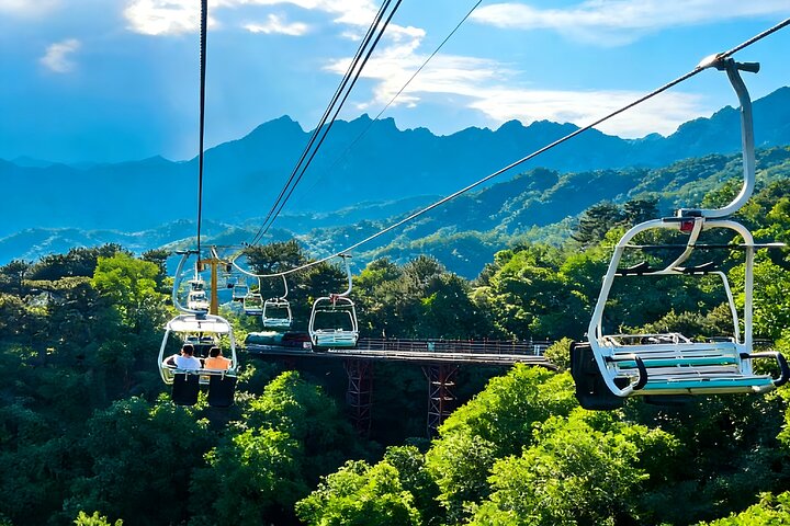 Jinan Private Day Trip to Mutianyu Great Wall in Beijing by Bullet Train