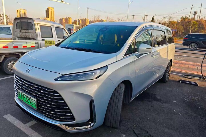 Huangshan North Railway Station and Airport Transfer Service