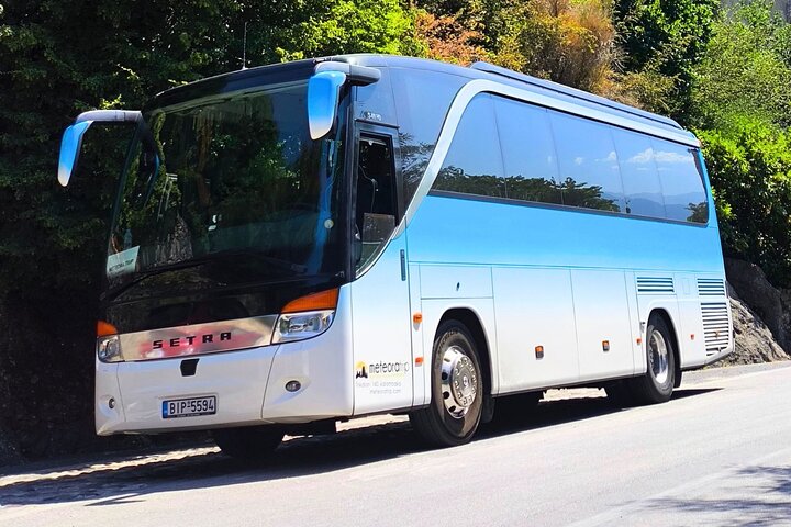 Meteora: Monasteries Tour with Lunch and Athens Transfer Option