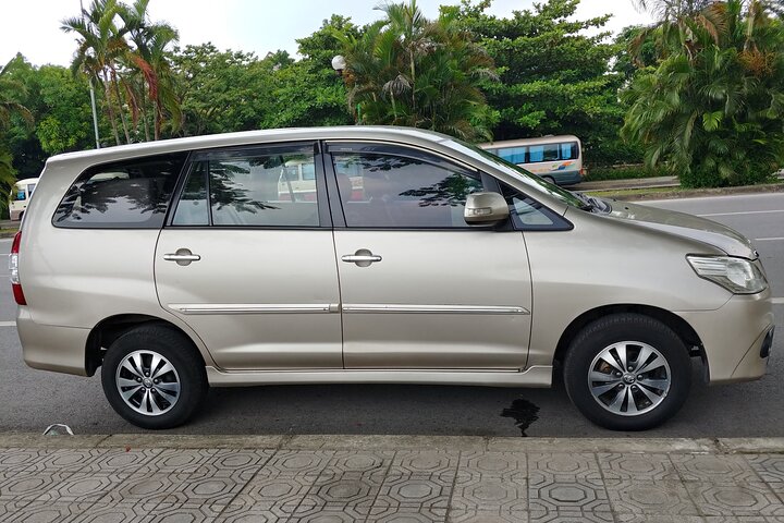 Private Transfers Hanoi Sapa One Way (Free Hotel Pickup)