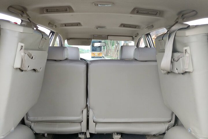 Private Transfers Hanoi Sapa One Way (Free Hotel Pickup)