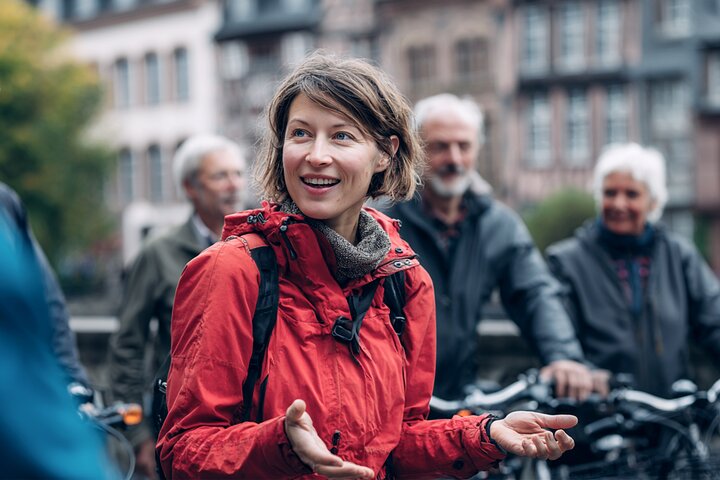 Leipzig exclusive : Guided bike tour for a private group