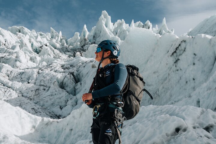 Skaftafell Glacier Explorer - Extended Small Group Trek