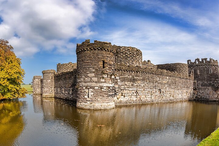 Explore Anglesey and Snowdonia Private Day Tour