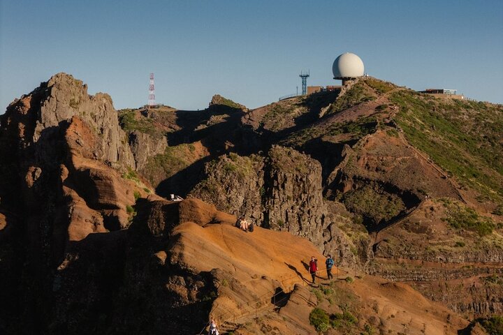 PR1 Sunrise Pico do Arieiro Self-Guided Hiking Transfer